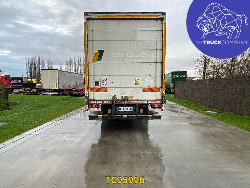 Mercedes-Benz Actros 1832 - Box truck: picture 4 Mercedes-Benz Actros 1832 - Box truck: picture 4