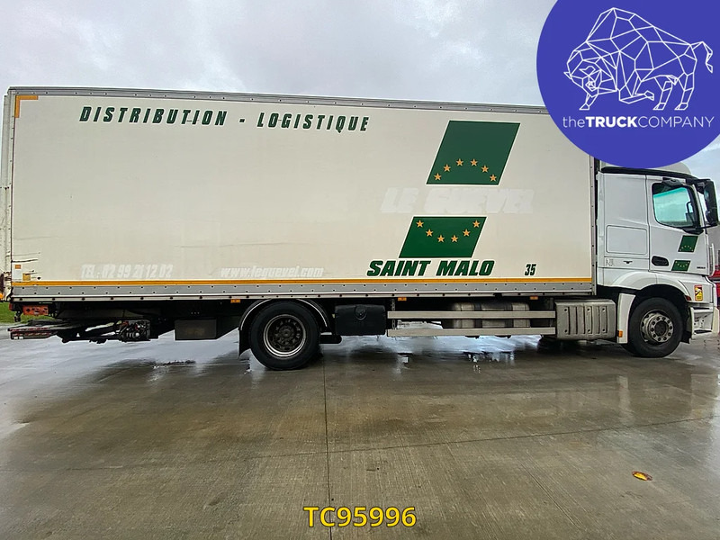 Mercedes-Benz Actros 1832 leasing Mercedes-Benz Actros 1832: picture 8