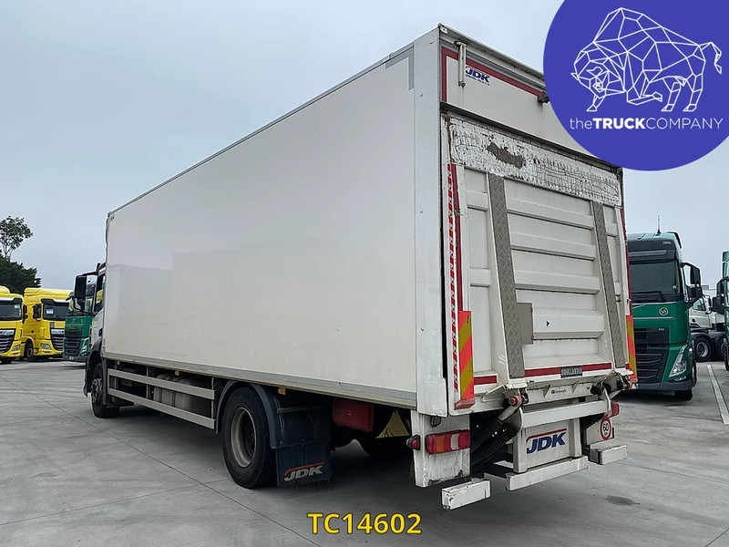 Mercedes-Benz Antos 1827 - Box truck: picture 2 Mercedes-Benz Antos 1827 - Box truck: picture 2