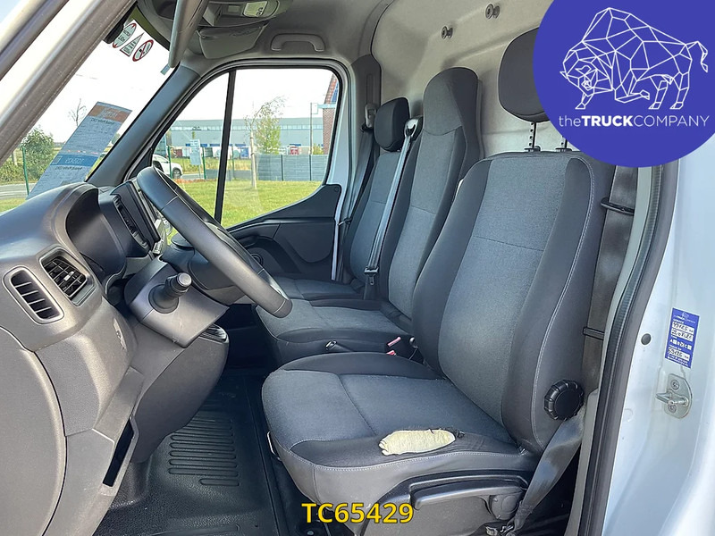 Panel van Renault Master L3H2: picture 14 Panel van Renault Master L3H2: picture 14