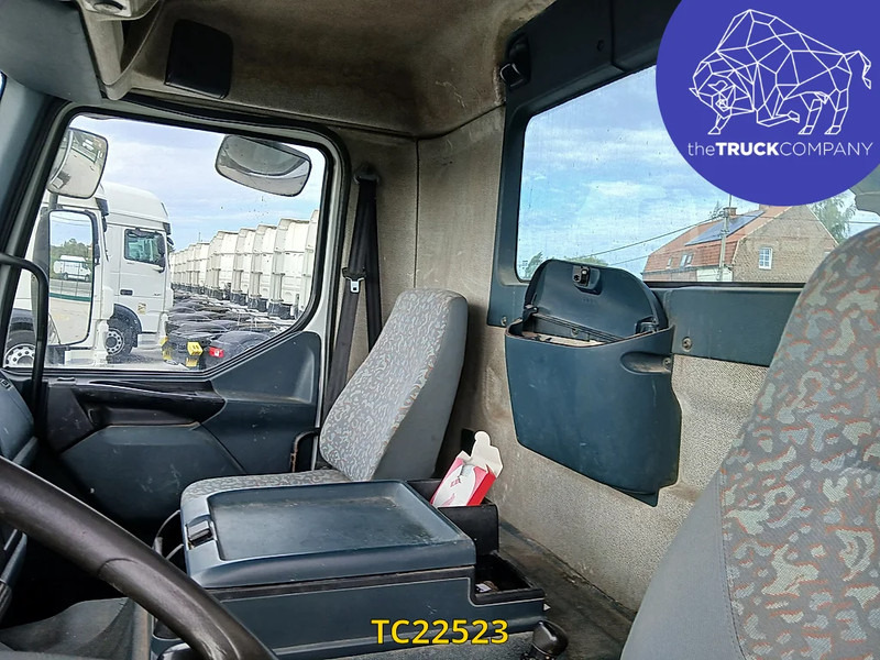 Tipper Renault Premium 210: picture 17 Tipper Renault Premium 210: picture 17