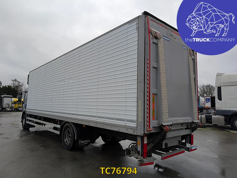 Renault Premium 320 - Box truck: picture 2 Renault Premium 320 - Box truck: picture 2
