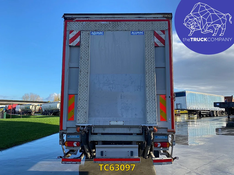 Renault T 380 - Curtainsider truck: picture 3 Renault T 380 - Curtainsider truck: picture 3