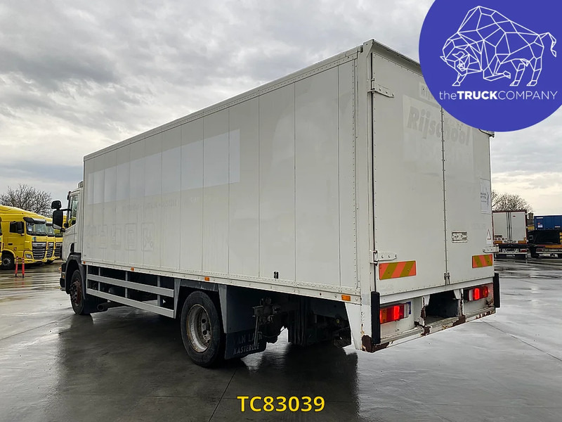 Scania P 220 - Box truck: picture 2 Scania P 220 - Box truck: picture 2