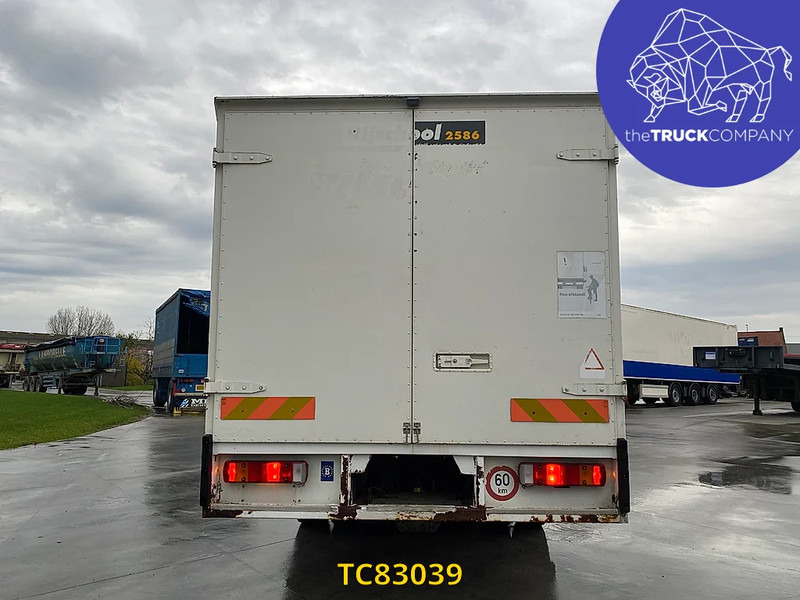 Scania P 220 - Box truck: picture 3 Scania P 220 - Box truck: picture 3