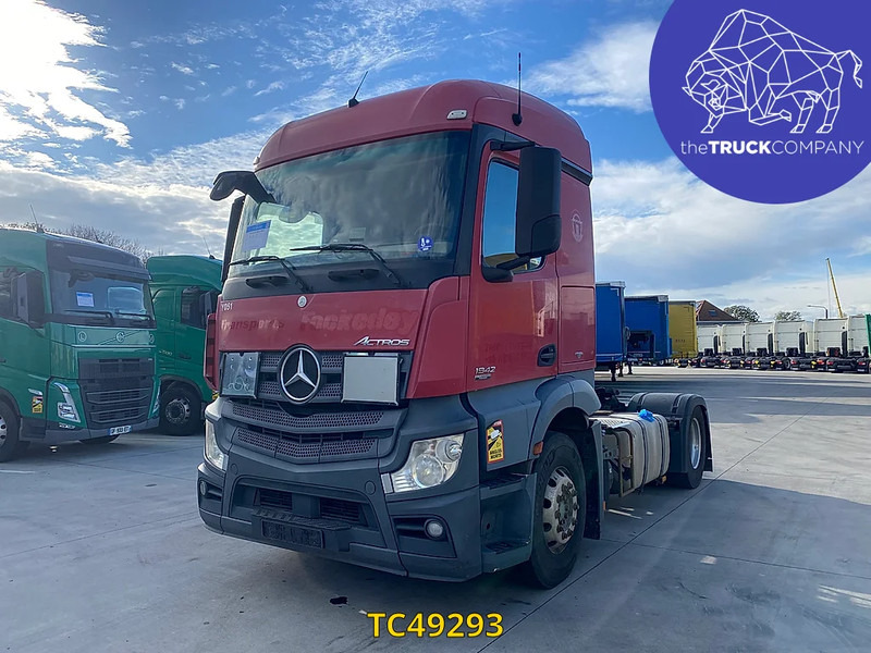 Mercedes-Benz 18.42 - Tractor unit: picture 1 Mercedes-Benz 18.42 - Tractor unit: picture 1