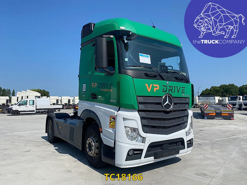 Mercedes-Benz Actros 1843 - Tractor unit: picture 2 Mercedes-Benz Actros 1843 - Tractor unit: picture 2