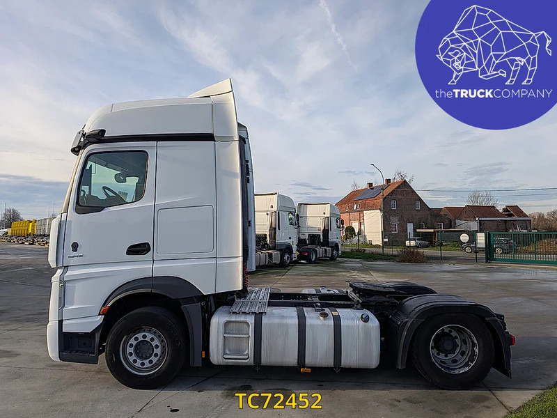 Mercedes-Benz Actros 1845 - Tractor unit: picture 2 Mercedes-Benz Actros 1845 - Tractor unit: picture 2
