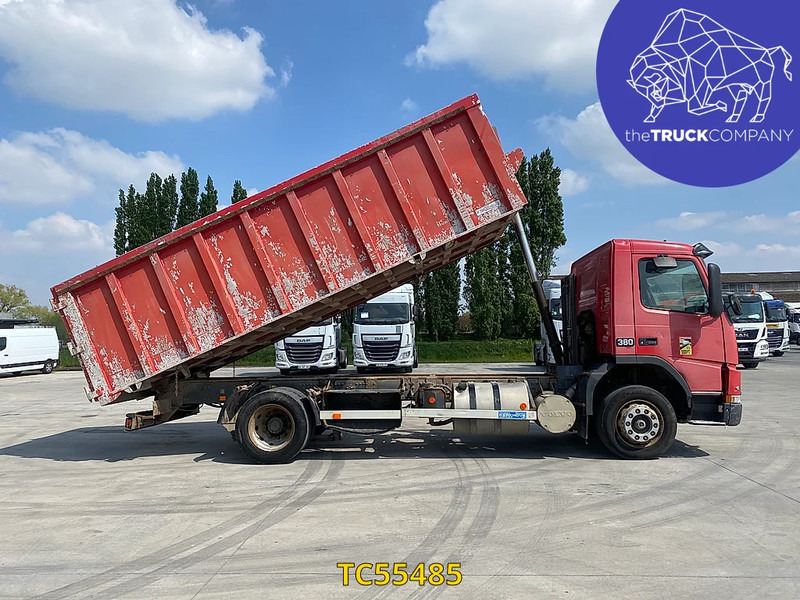 Volvo FM 380 - Tipper: picture 2 Volvo FM 380 - Tipper: picture 2