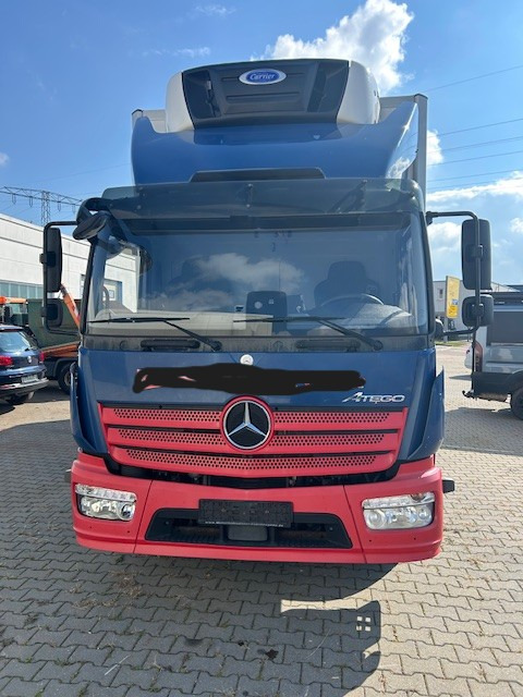 MERCEDES-BENZ 1524 - Refrigerator truck: picture 2 MERCEDES-BENZ 1524 - Refrigerator truck: picture 2