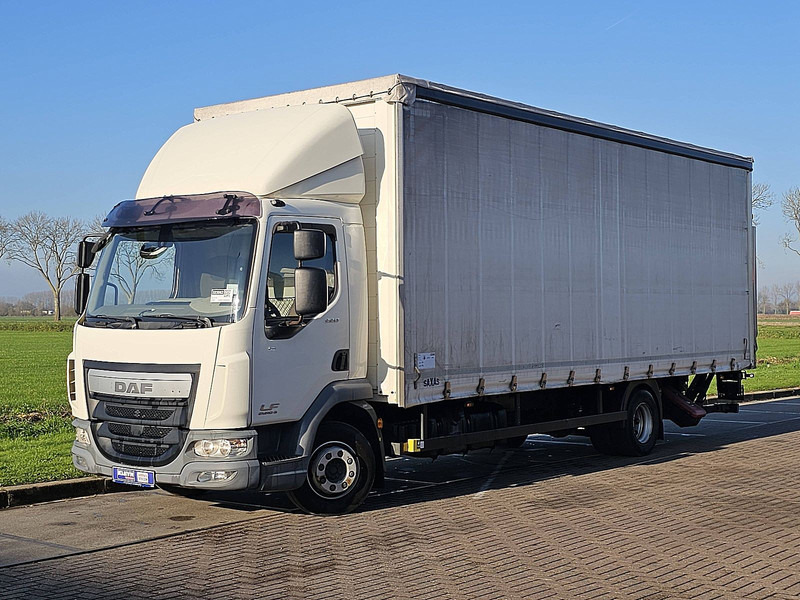 DAF LF 220 - Curtainsider truck: picture 2 DAF LF 220 - Curtainsider truck: picture 2