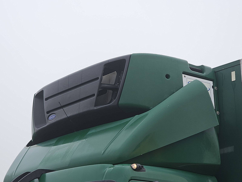 Refrigerator truck DAF LF 55.210 11.9T MULTITEMP LIFT: picture 17