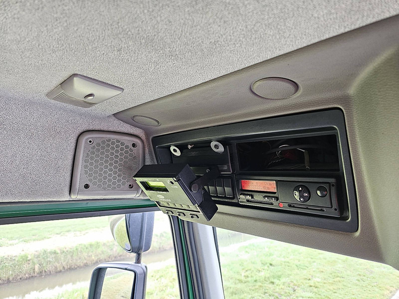 Refrigerator truck DAF LF 55.210 11.9T MULTITEMP LIFT: picture 11