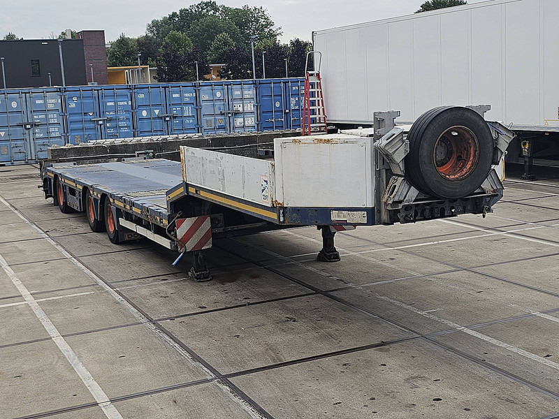 Doll VARIO 3SL 5.5M EXT WIDE SPREAD - Low loader semi-trailer: picture 3 Doll VARIO 3SL 5.5M EXT WIDE SPREAD - Low loader semi-trailer: picture 3