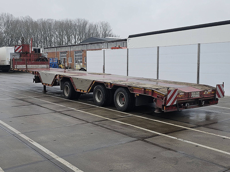 Goldhofer SPN-L33-32/80 - Low loader semi-trailer: picture 5 Goldhofer SPN-L33-32/80 - Low loader semi-trailer: picture 5