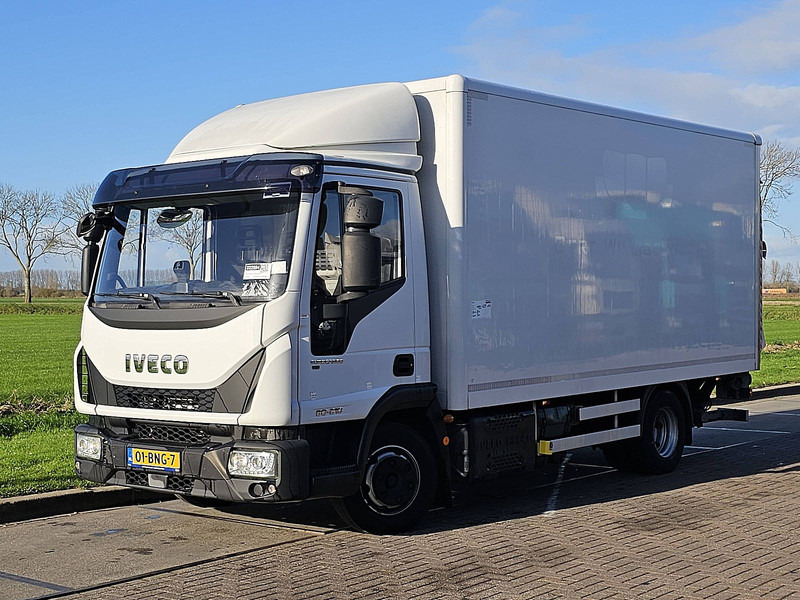 Iveco 80E21 EUROCARGO - Box truck: picture 2 Iveco 80E21 EUROCARGO - Box truck: picture 2