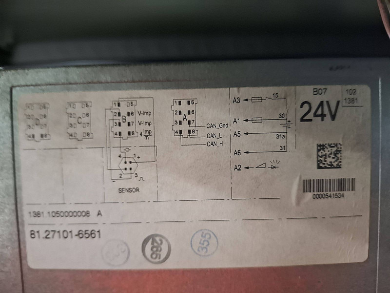Box truck MAN 18.320 TGA LX LIFT NL-TRUCK: picture 17