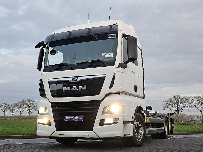 MAN 26.460 TGX - Container transporter/ Swap body truck: picture 1 MAN 26.460 TGX - Container transporter/ Swap body truck: picture 1