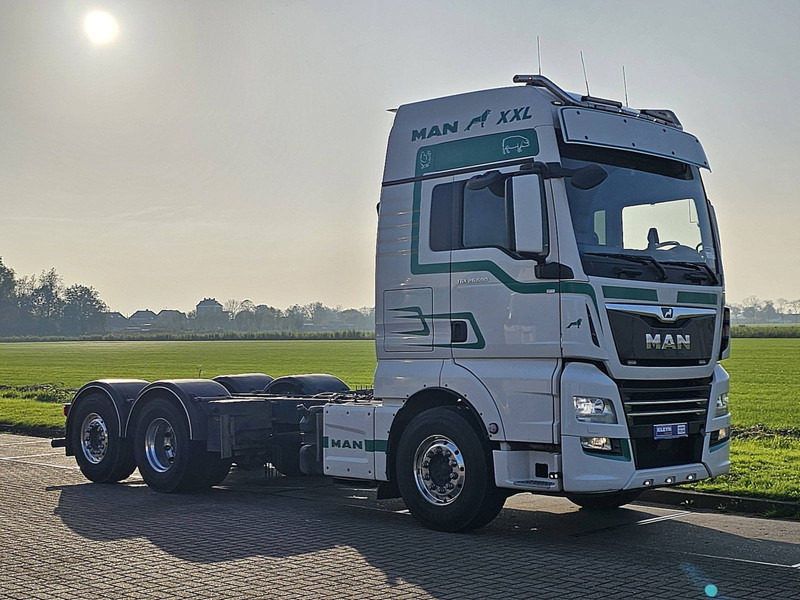 MAN 26.500 TGX XXL 6X2-4 LL WB420 - Cab chassis truck: picture 5 MAN 26.500 TGX XXL 6X2-4 LL WB420 - Cab chassis truck: picture 5