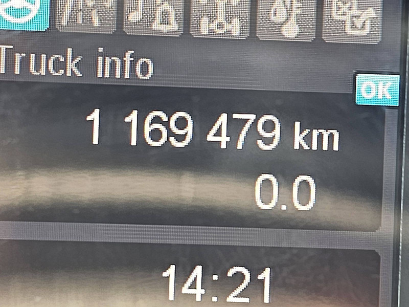 Container transporter/ Swap body truck Mercedes-Benz ACTROS 2540 GIGASPACE 6X2: picture 9