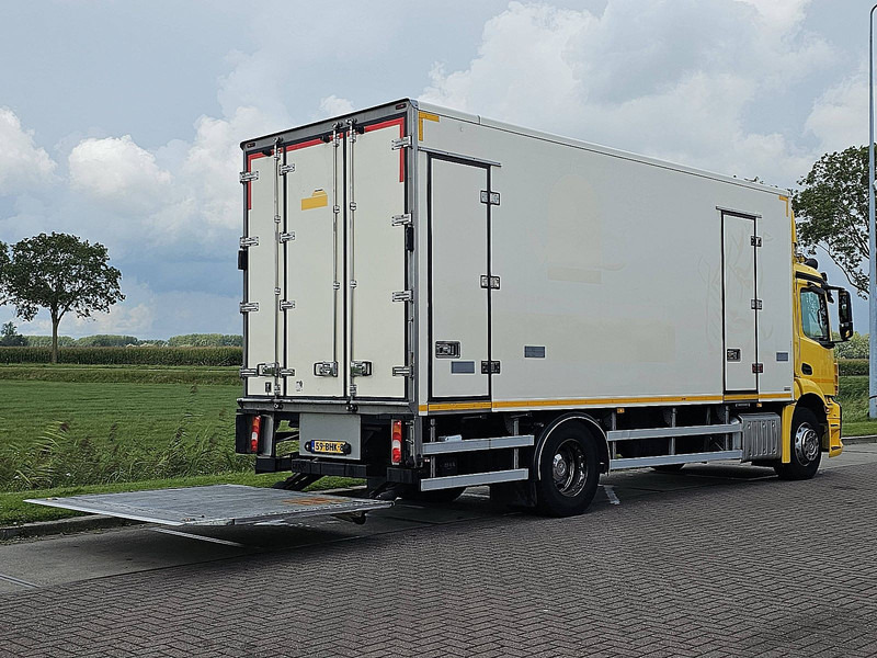Mercedes-Benz ANTOS 1824 CARRIER MULTI TEMP - Refrigerator truck: picture 3 Mercedes-Benz ANTOS 1824 CARRIER MULTI TEMP - Refrigerator truck: picture 3