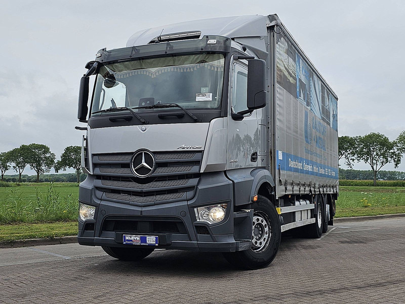 Mercedes-Benz ANTOS 2543 + FORKLIFT PALFINGER - Curtainsider truck: picture 1 Mercedes-Benz ANTOS 2543 + FORKLIFT PALFINGER - Curtainsider truck: picture 1