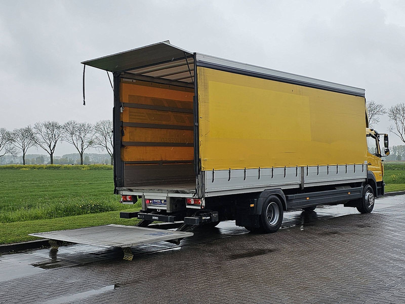 Mercedes-Benz ATEGO 1523 2T LIFT AIRCO 16T - Curtainsider truck: picture 3 Mercedes-Benz ATEGO 1523 2T LIFT AIRCO 16T - Curtainsider truck: picture 3