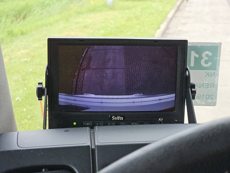 Box truck Renault D 250 11.9T A/C NEW ENGINE: picture 13 Box truck Renault D 250 11.9T A/C NEW ENGINE: picture 13