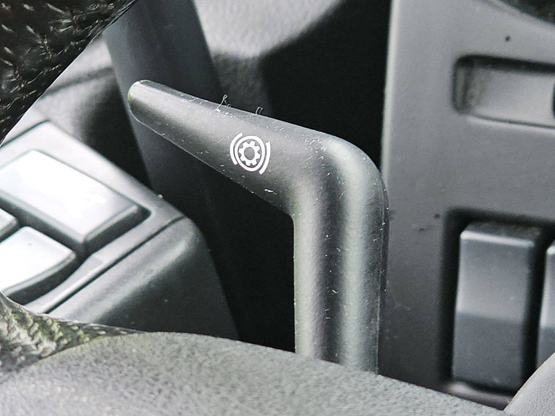 Box truck Renault D 250 11.9T A/C NEW ENGINE: picture 14 Box truck Renault D 250 11.9T A/C NEW ENGINE: picture 14