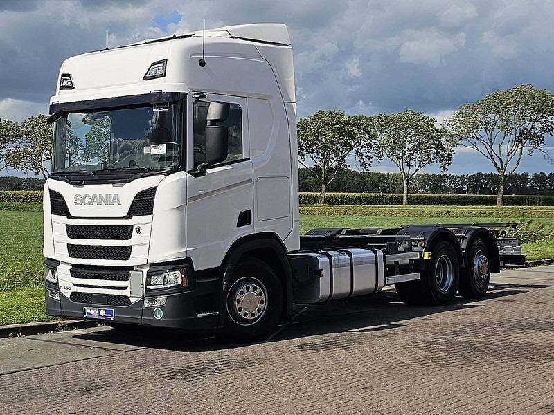 Scania R450 6x2*4 - Container transporter/ Swap body truck: picture 2 Scania R450 6x2*4 - Container transporter/ Swap body truck: picture 2