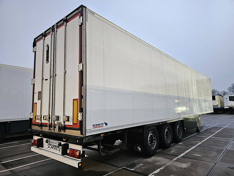 Schmitz Cargobull SKO 24/L 13.4 FP 65 THERMOKING SLXI300 - Refrigerator semi-trailer: picture 2 Schmitz Cargobull SKO 24/L 13.4 FP 65 THERMOKING SLXI300 - Refrigerator semi-trailer: picture 2