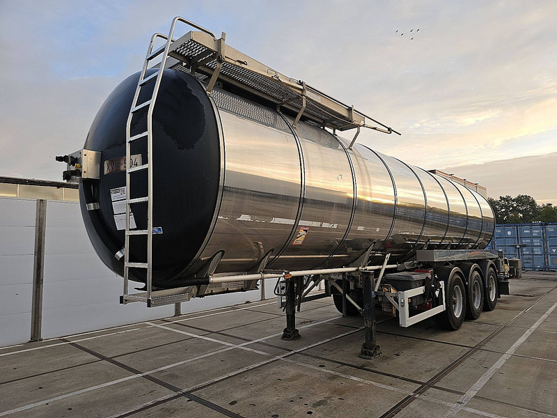 Feldbinder TSA 30,3-1 - Semi-trailer: picture 1 Feldbinder TSA 30,3-1 - Semi-trailer: picture 1