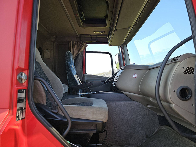 Tractor unit DAF CF 75.250: picture 7