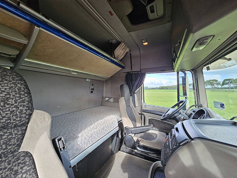 Tractor unit DAF XF 105.410: picture 14