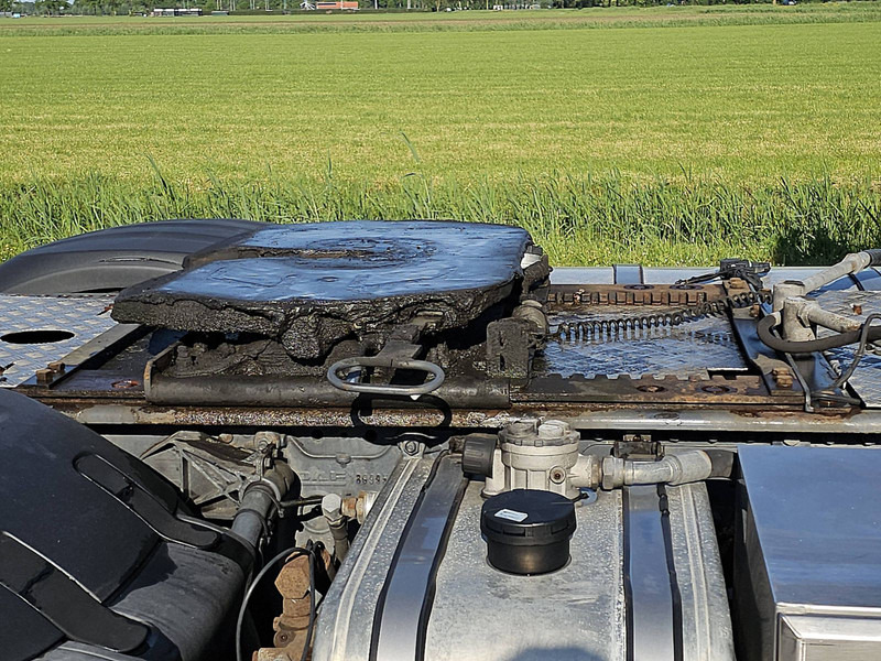 Tractor unit DAF XF 460 SPACECAB PTO+HYDR.: picture 17