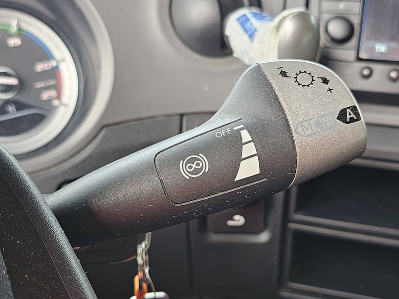 Tractor unit DAF XF 480: picture 10