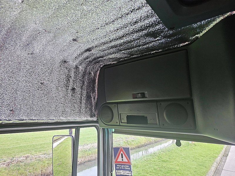 Tractor unit DAF XF 95.430 SPACECAB EURO 2: picture 10