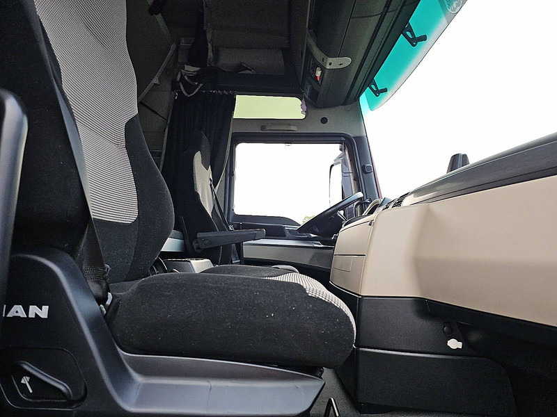 Tractor unit MAN 18.460 TGX: picture 7