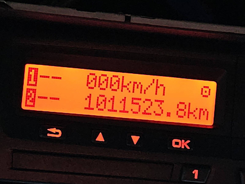 Tractor unit MAN 18.460 TGX: picture 9