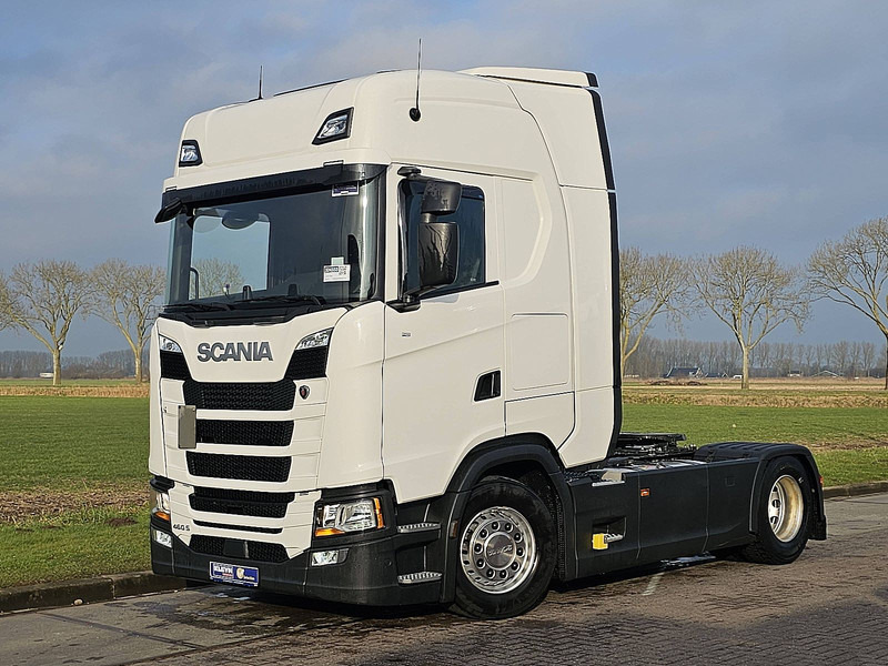 Scania S460 - Tractor unit: picture 2 Scania S460 - Tractor unit: picture 2