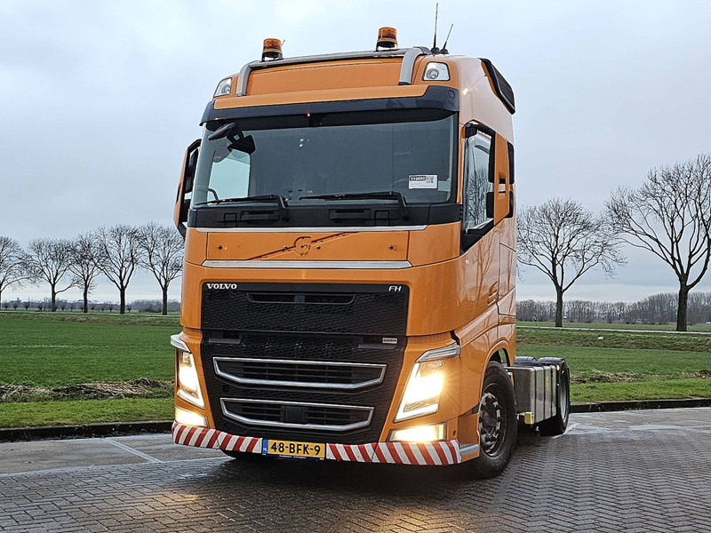 Volvo FH 420 VOITH RET. LEATHER - Tractor unit: picture 1 Volvo FH 420 VOITH RET. LEATHER - Tractor unit: picture 1