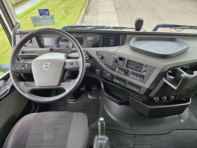 Tractor unit Volvo FH 500 6X2 STEERED PTO+HYDR: picture 8 Tractor unit Volvo FH 500 6X2 STEERED PTO+HYDR: picture 8