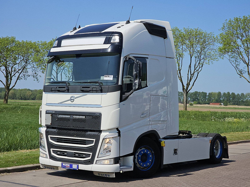 Volvo FH 500 XL 2X TANK SKIRTS - Tractor unit: picture 2 Volvo FH 500 XL 2X TANK SKIRTS - Tractor unit: picture 2