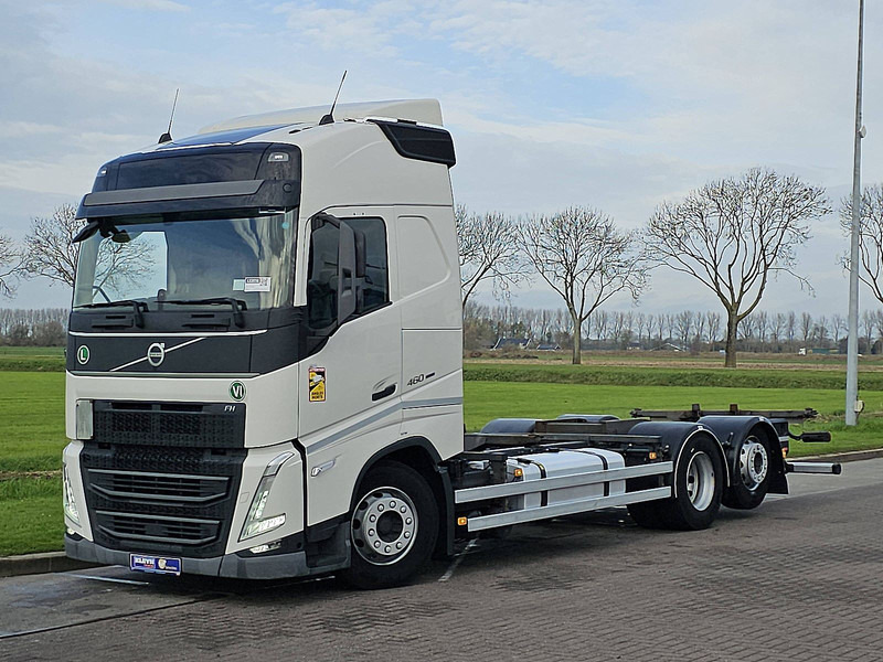 Volvo FH 460 - Container transporter/ Swap body truck: picture 2 Volvo FH 460 - Container transporter/ Swap body truck: picture 2