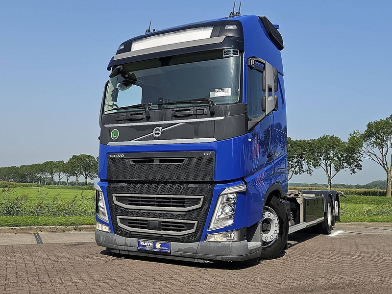 Volvo FH 500 - Container transporter/ Swap body truck: picture 1 Volvo FH 500 - Container transporter/ Swap body truck: picture 1
