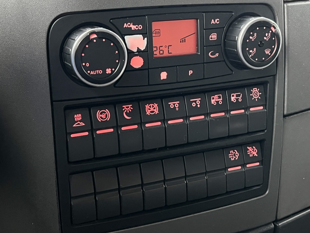 MAN TGX 26.440 Retarder Standklima LBW MitsubisTU100 - Refrigerator truck: picture 2 MAN TGX 26.440 Retarder Standklima LBW MitsubisTU100 - Refrigerator truck: picture 2