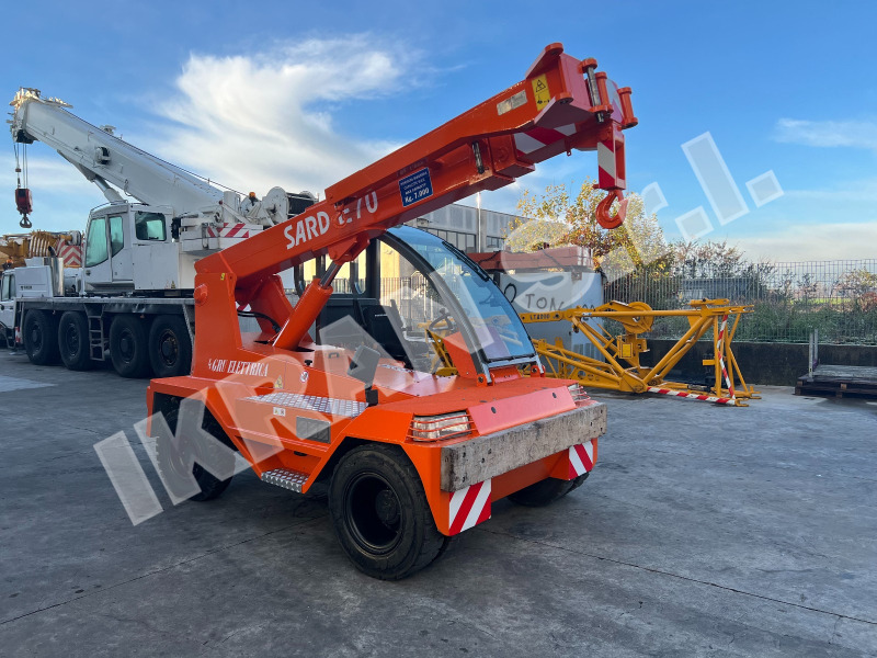 SARD E70 - Mini crane: picture 3 SARD E70 - Mini crane: picture 3