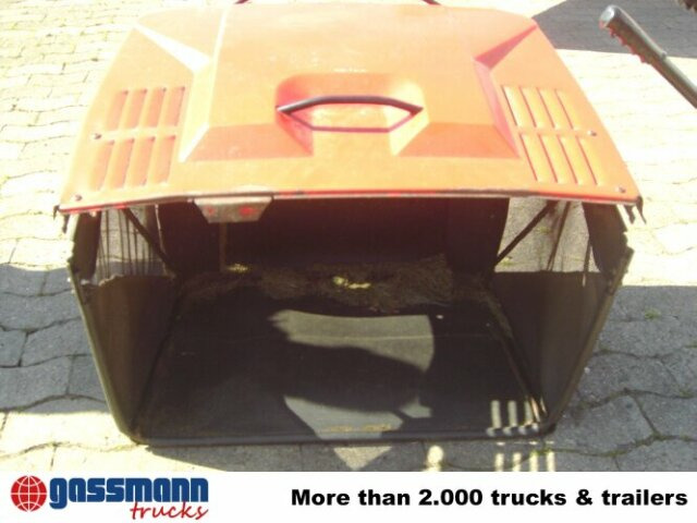 16 /102E/165 - Garden mower: picture 3 16 /102E/165 - Garden mower: picture 3