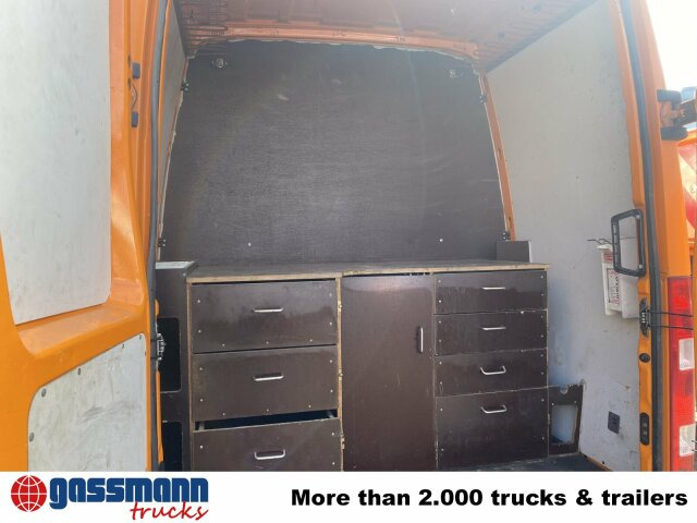 Iveco Daily 35S12 2,3 HPI 4x2, 8 Sitzplätze - Combi van: picture 5 Iveco Daily 35S12 2,3 HPI 4x2, 8 Sitzplätze - Combi van: picture 5