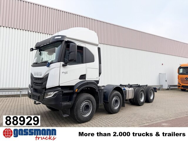 Iveco T-Way AT410T51 8x4, Retarder, Nebenantrieb, 4x - Cab chassis truck: picture 1 Iveco T-Way AT410T51 8x4, Retarder, Nebenantrieb, 4x - Cab chassis truck: picture 1